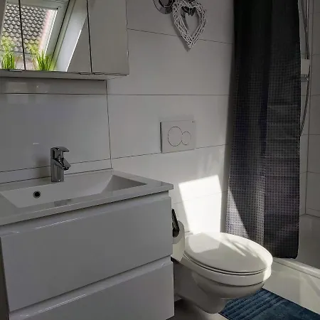 Breuers Pulheim Appartment Rot דירה פולהיים